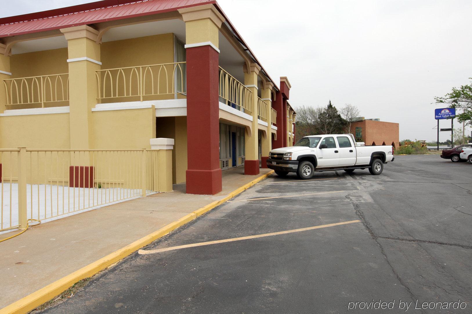 Americas Best Value Inn Weatherford Kültér fotó